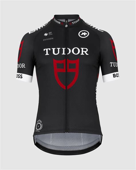 Tudor Pro Cycling Team: cycling clothing 